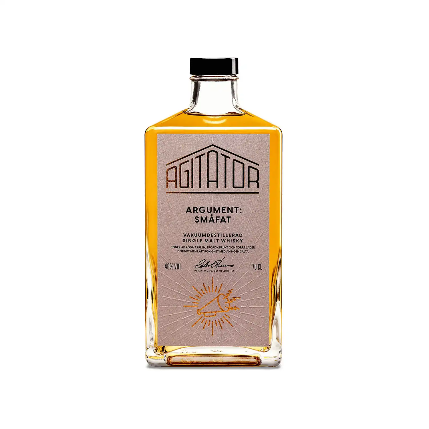 Agitator Argument Småfat – svensk whisky i fyrkantig flaska med beige etikett